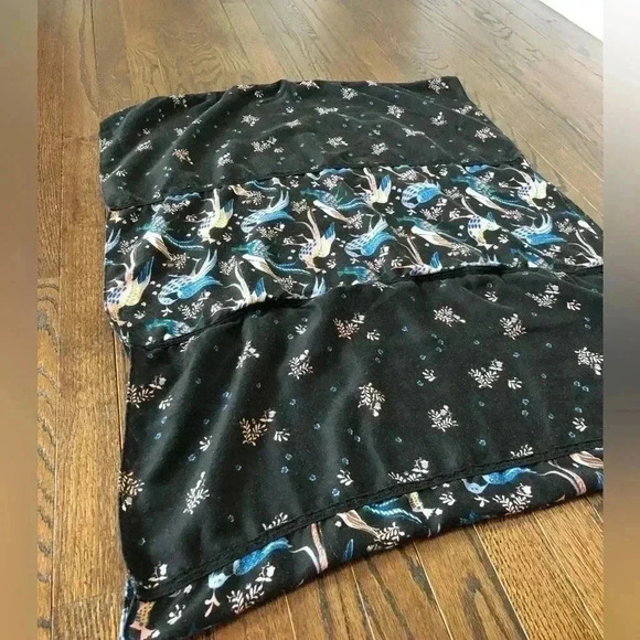 American Eagle Vintage Infinity Scarf w/ Peacock Design - Picture 3 of 10